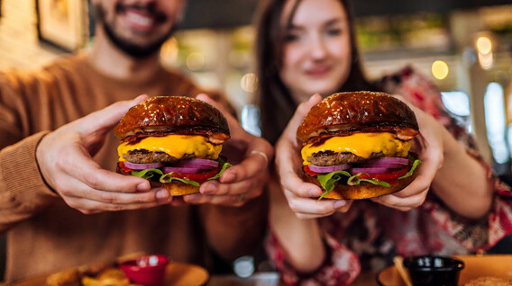 Бургер-день в EPIC CHEESEBURGER Подарунок вчителю на новий рік у Львові - Бургер-день в EPIC CHEESEBURGER