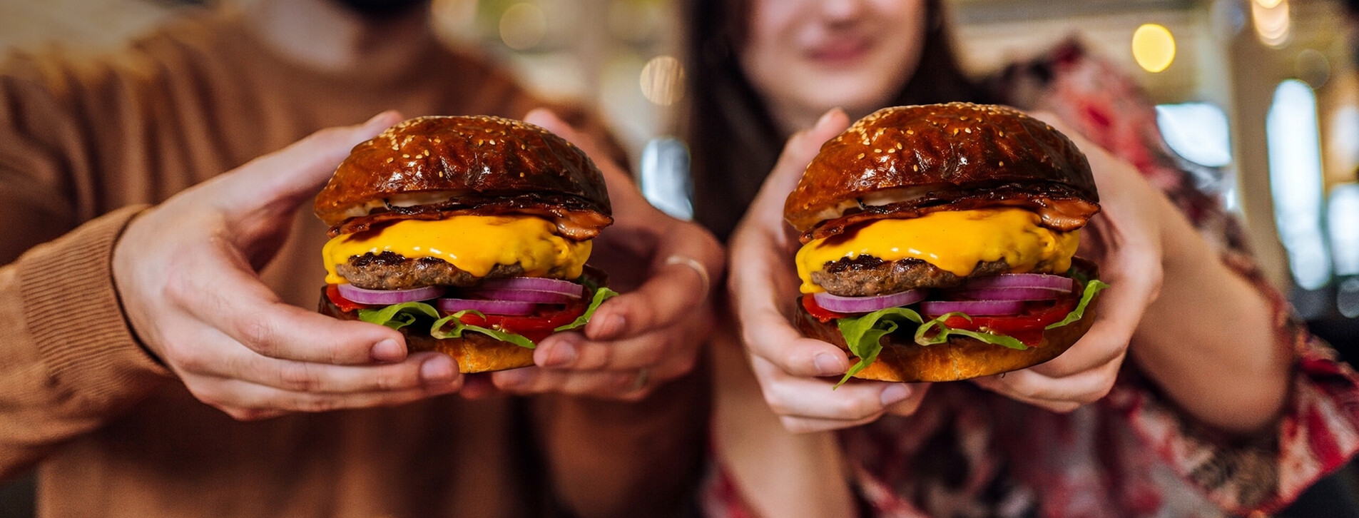 Фото 1 - Бургер-день в EPIC CHEESEBURGER