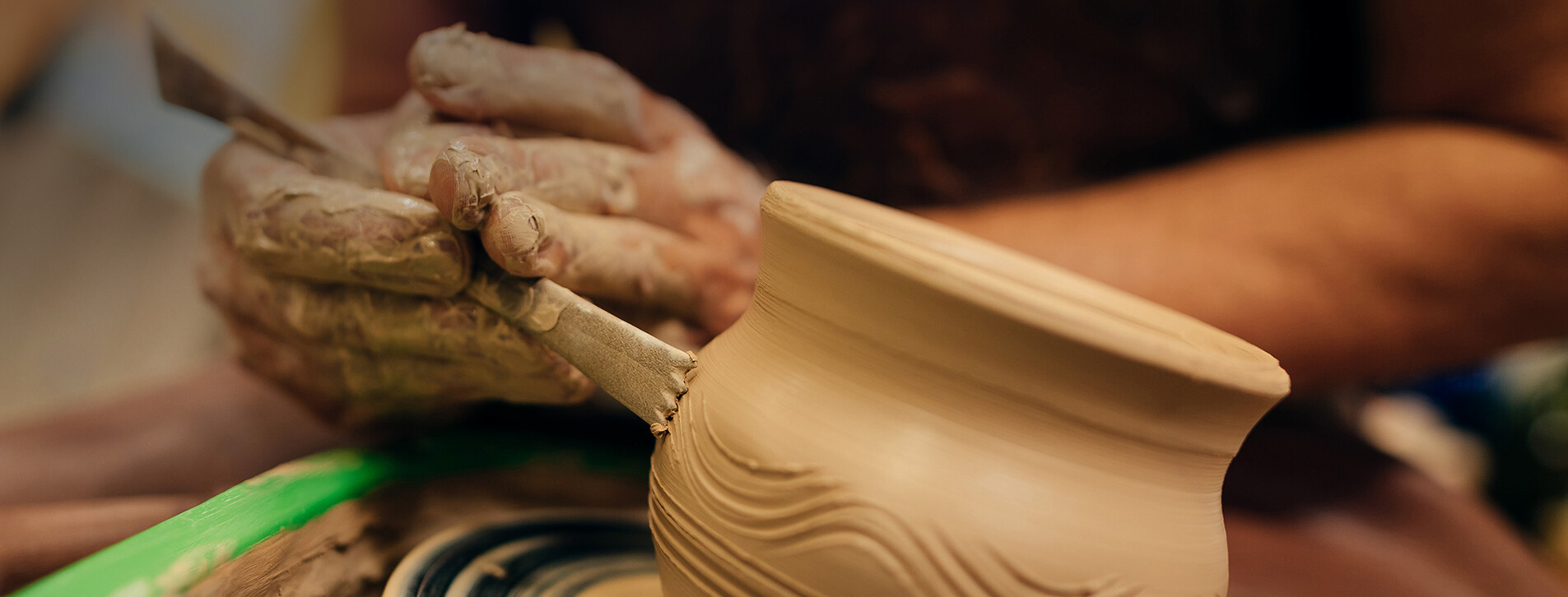 Фото 1 - Майстер-клас гончарства для двох