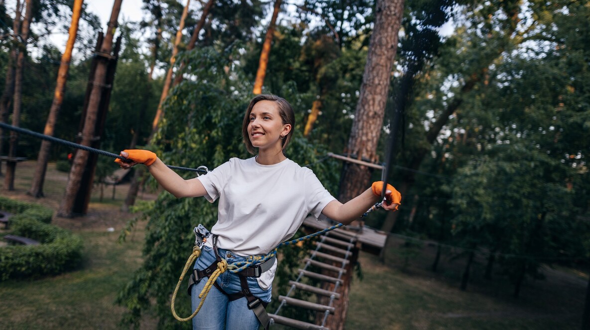 Мотузковий парк для компанії Куди піти на парубоцьку вечірку - Мотузковий парк для компанії