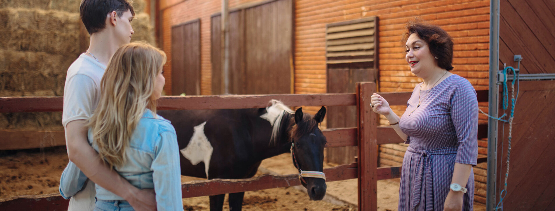 Экскурсия на конюшню для компании в Одессе - 10 Фото 10 - Экскурсия на конюшню для компании