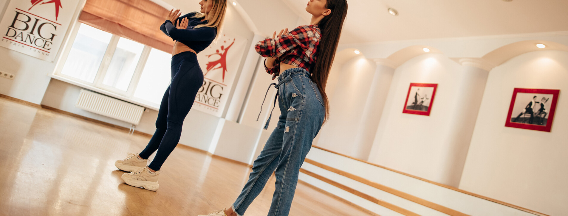 Абонемент на танцы в группе в Киеве - 3 Фото 3 - Абонемент на танцы в группе