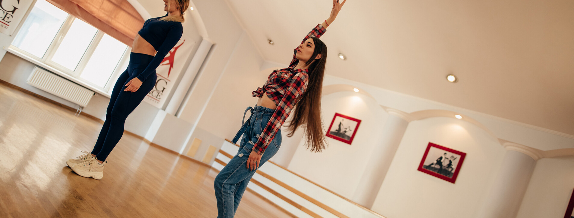 Абонемент на танцы в группе в Киеве - 8 Фото 8 - Абонемент на танцы в группе