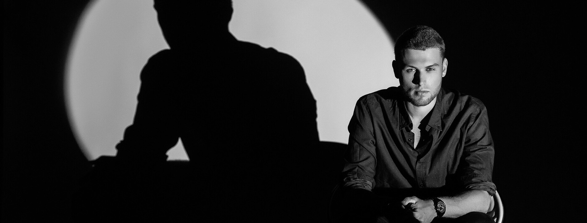 Фотосесія з проектором для двох у Києві - 9 Фото 9 - Фотосесія з проектором для двох