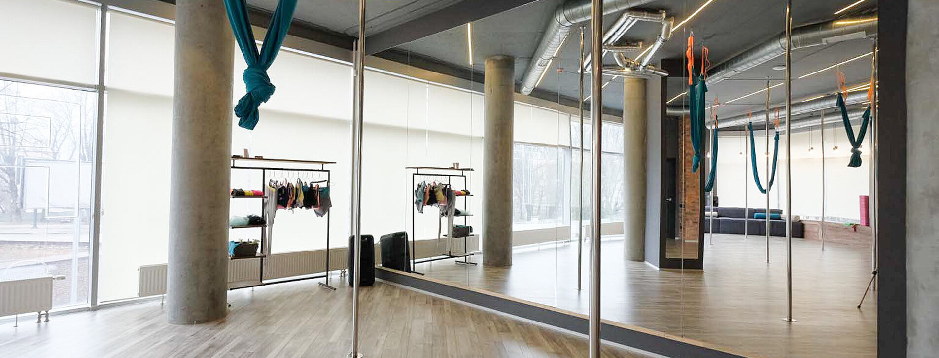 Йога в повітрі у Львові - 10 Фото 10 - Йога в повітрі