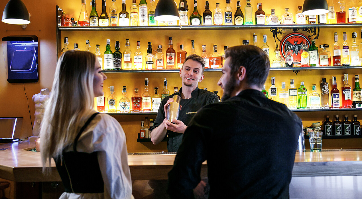 The Room Wine Bar - Винарня - 10 Фото 10 - The Room Wine Bar - Винарня