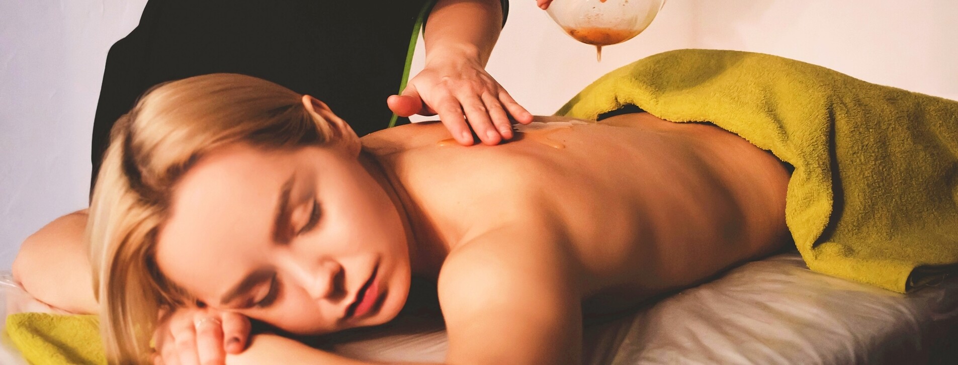 SPA догляд для тіла з мінералами в Дніпрі - 2 Фото 2 - SPA догляд для тіла з мінералами