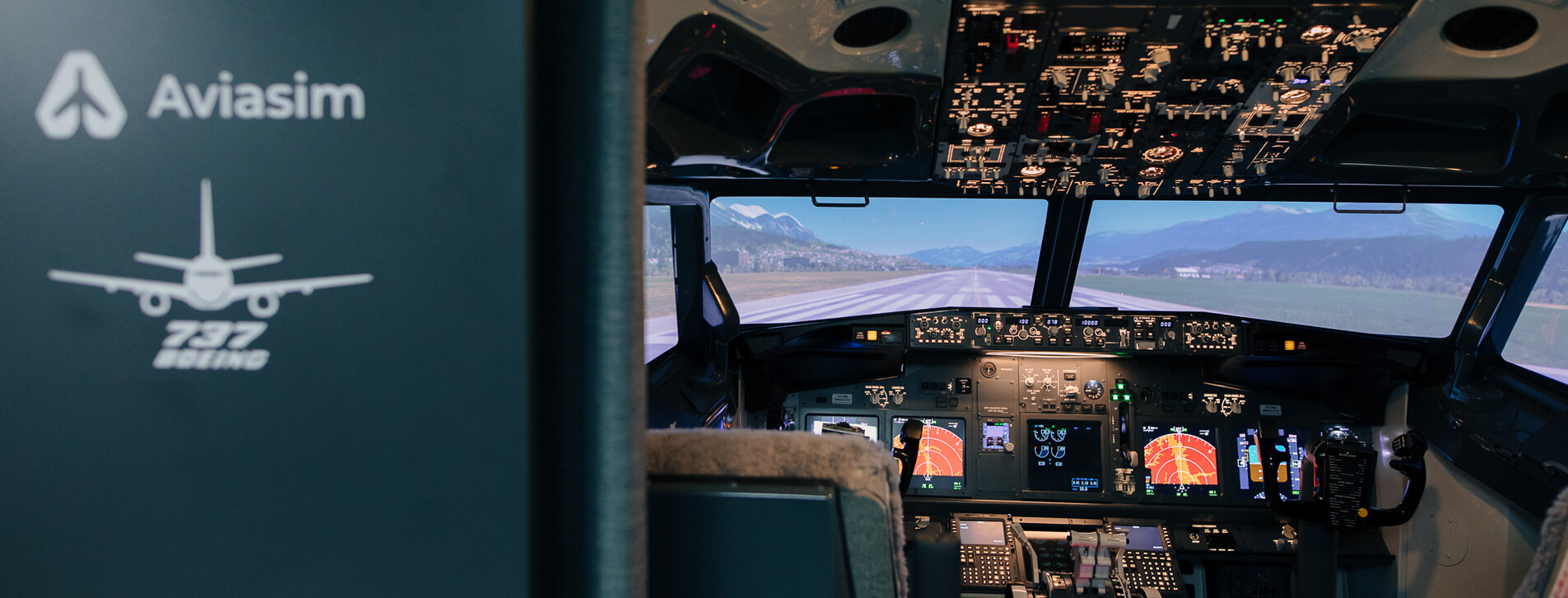 Авіасимулятор Boeing-737 для двох у Києві - 2 Фото 2 - Авіасимулятор Boeing-737 для двох