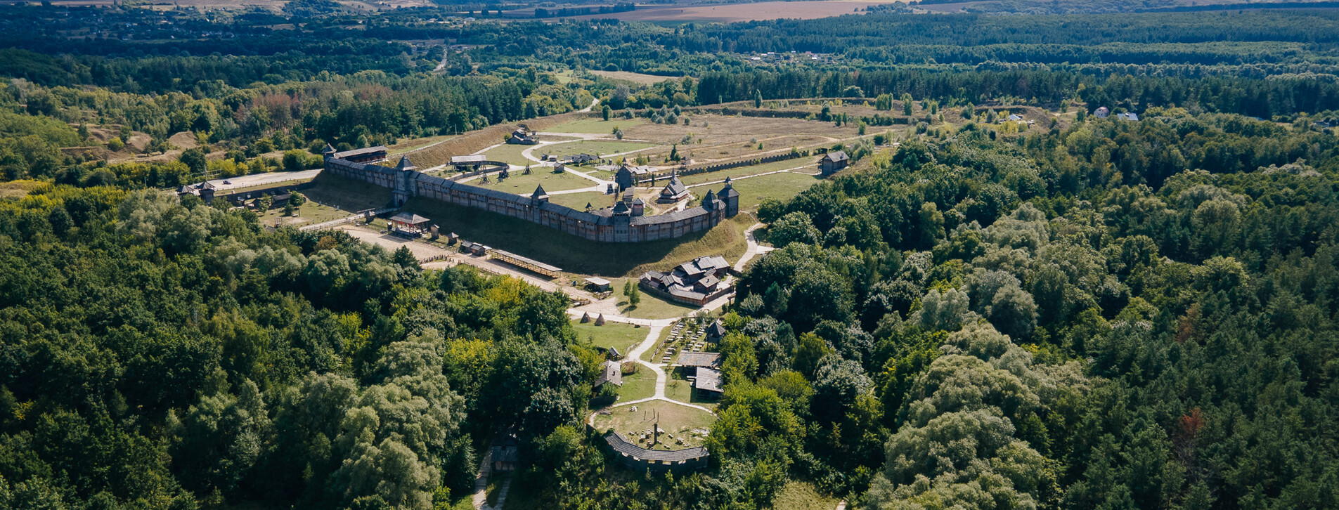 Экскурсия в «Парк Киевская Русь» для двоих - 2 Фото 2 - Экскурсия в «Парк Киевская Русь» для двоих