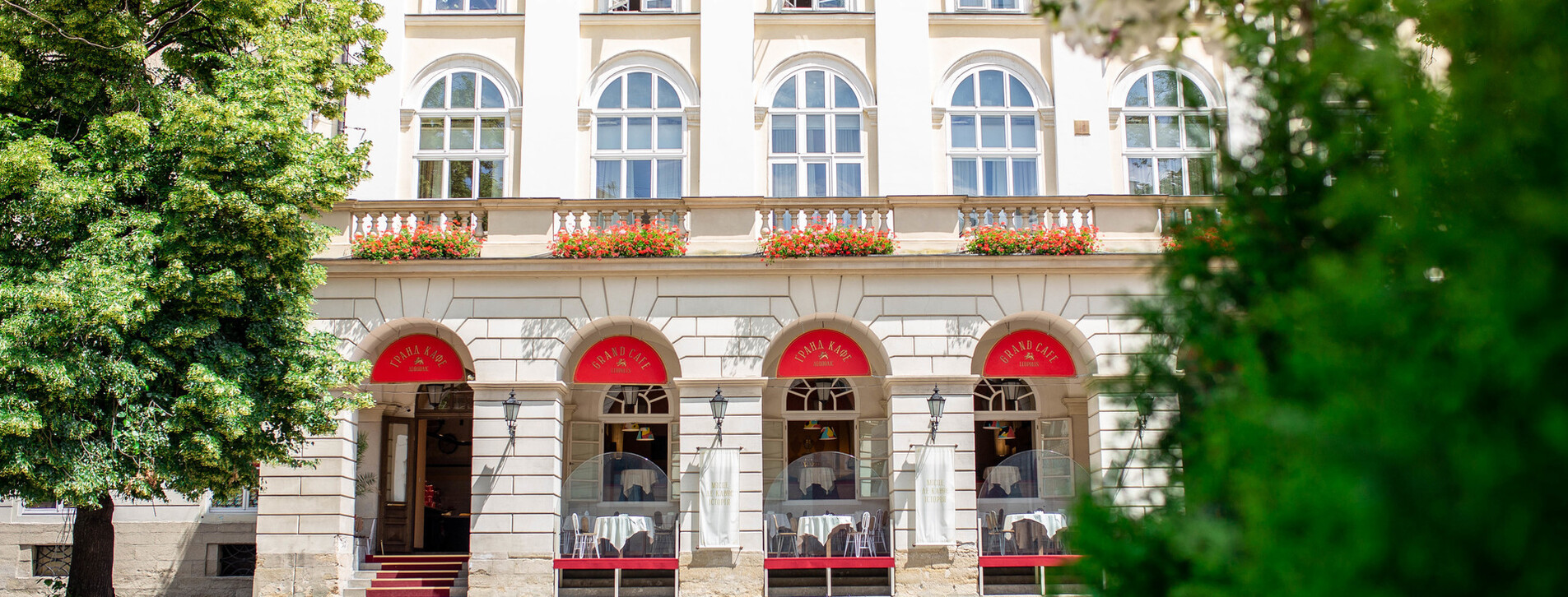 Вечер в Grand Cafe Leopolis для компании во Львове - 5 Фото 5 - Вечер в Grand Cafe Leopolis