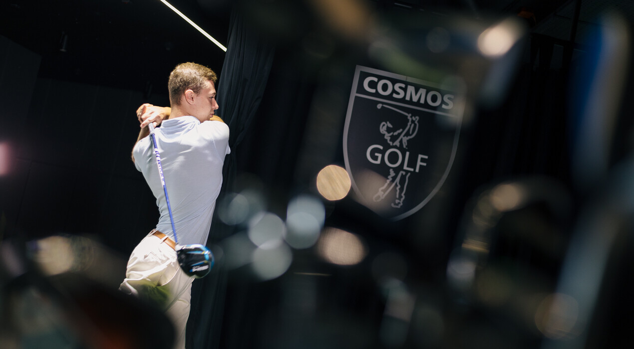 Cosmos Golf - Гольф-симулятор - 8 Фото 8 - Cosmos Golf - Гольф-симулятор