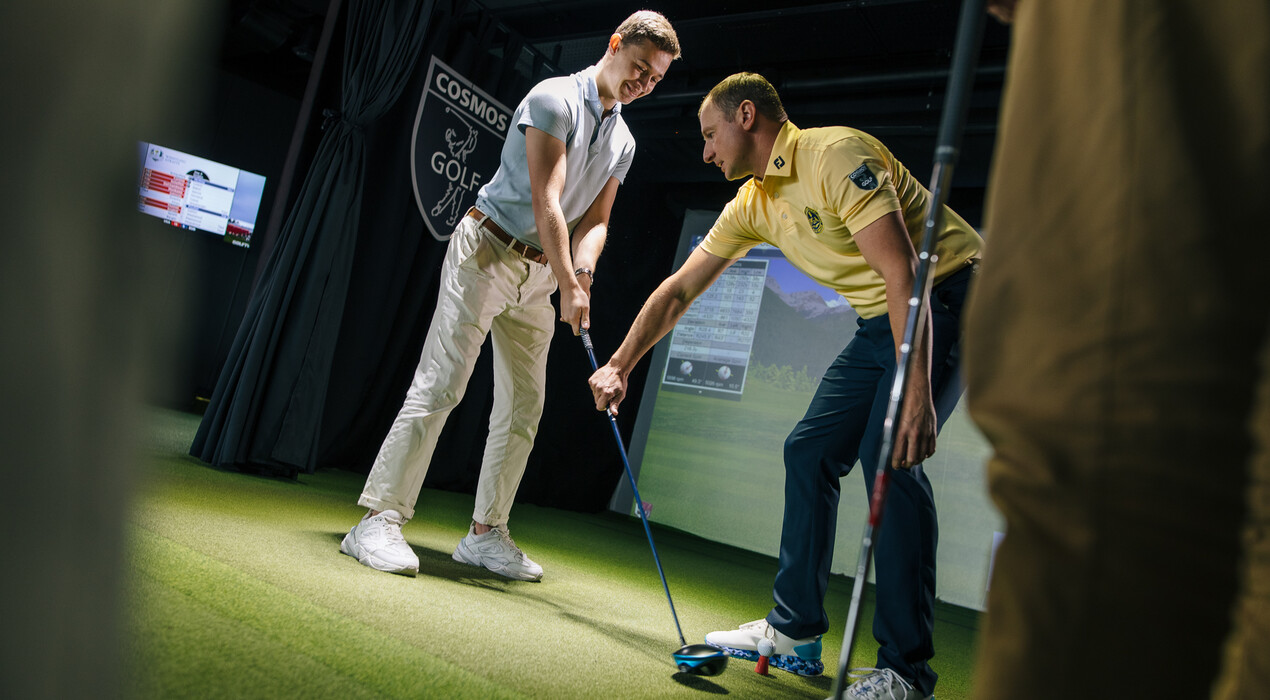Cosmos Golf - Гольф-симулятор - 6 Фото 6 - Cosmos Golf - Гольф-симулятор