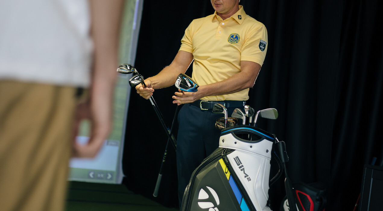 Cosmos Golf - Гольф-симулятор - 10 Фото 10 - Cosmos Golf - Гольф-симулятор