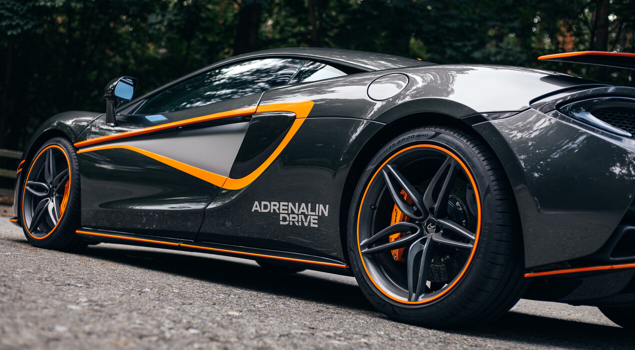 Adrenalin Drive - 3 Фото 3 - Adrenalin Drive