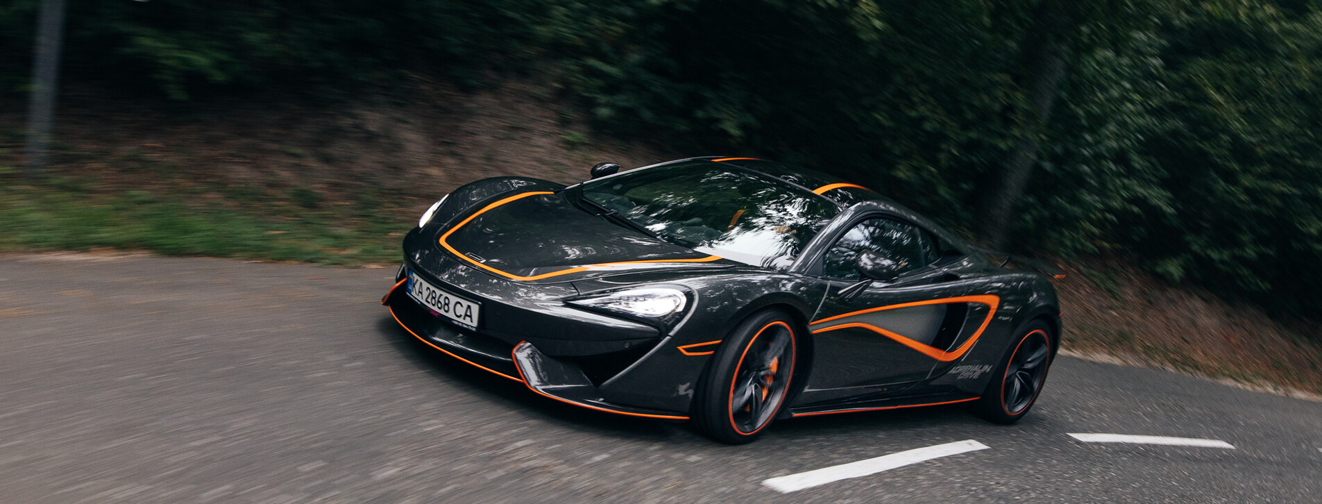 Тест-драйв суперкара McLaren для двоих в Киеве - 3 Фото 3 - Тест-драйв суперкара McLaren для двоих
