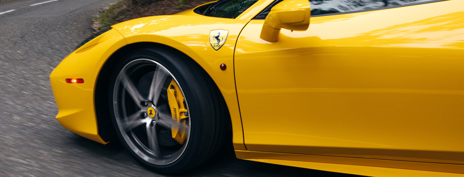 Двойной тест-драйв суперкаров в Киеве - 31 Фото 31 - Двойной тест-драйв суперкаров