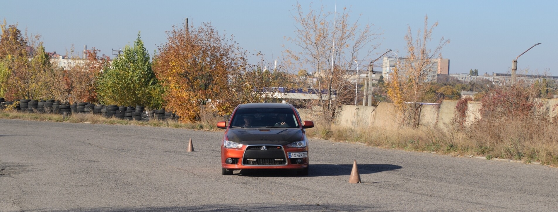 Курс екстремального водіння в Харкові - 8 Фото 8 - Курс екстремального водіння