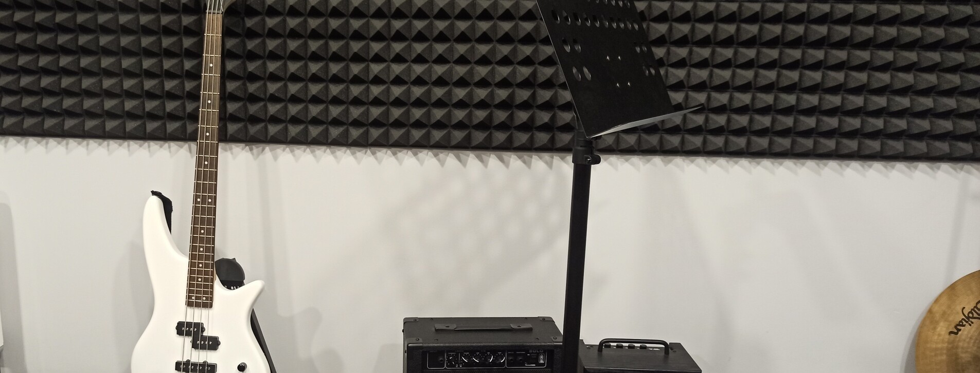 Гра на 5 музичних інструментах у Києві - 31 Фото 31 - Гра на 5 музичних інструментах