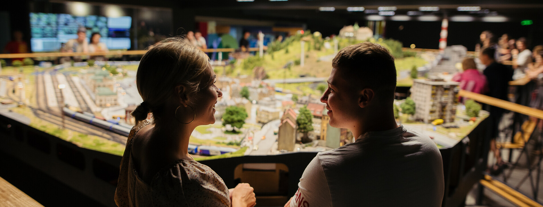 Железнодорожный музей миниатюр Miniland для компании в Киеве - 3 Фото 3 - Железнодорожный музей миниатюр Miniland для компании