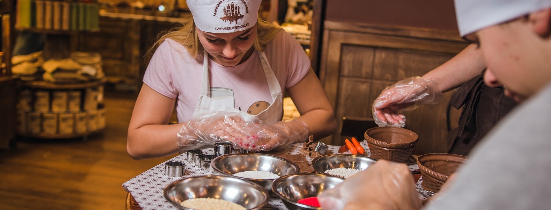 Шоколадный мастер-класс в Одессе - 2 Фото 2 - Шоколадный мастер-класс