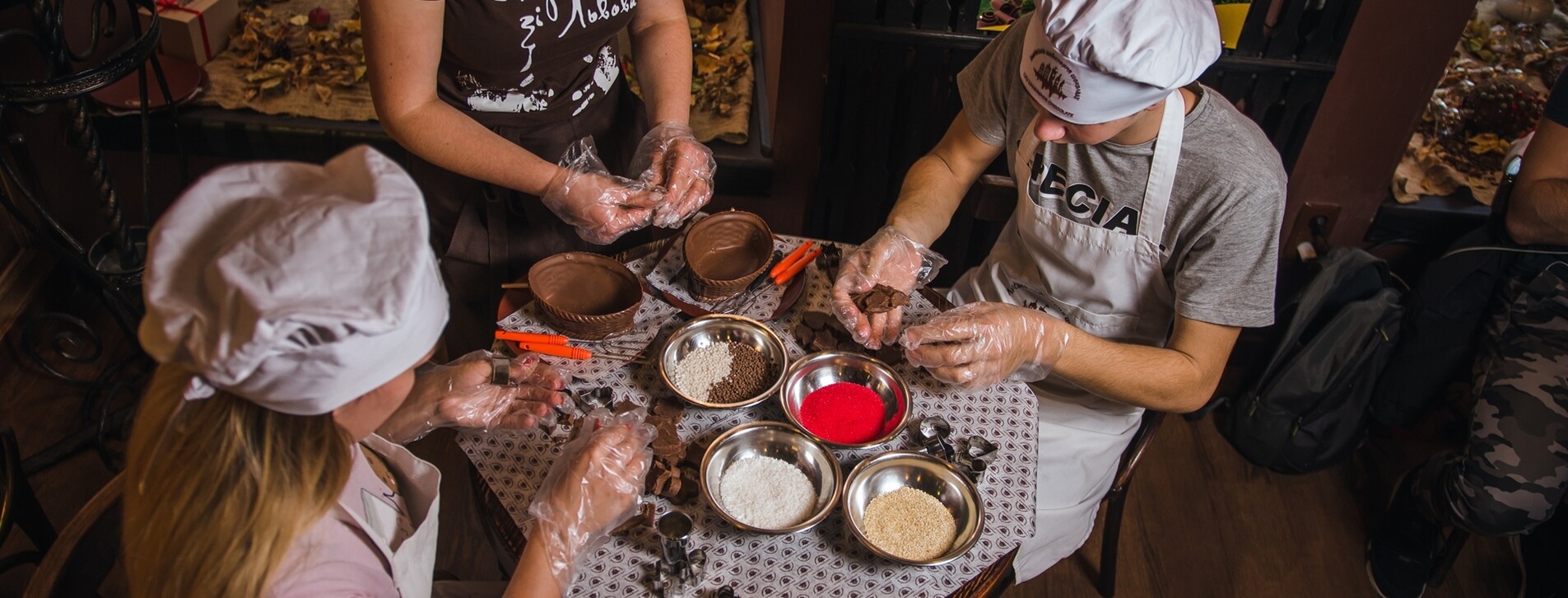 Шоколадный мастер-класс в Одессе - 4 Фото 4 - Шоколадный мастер-класс