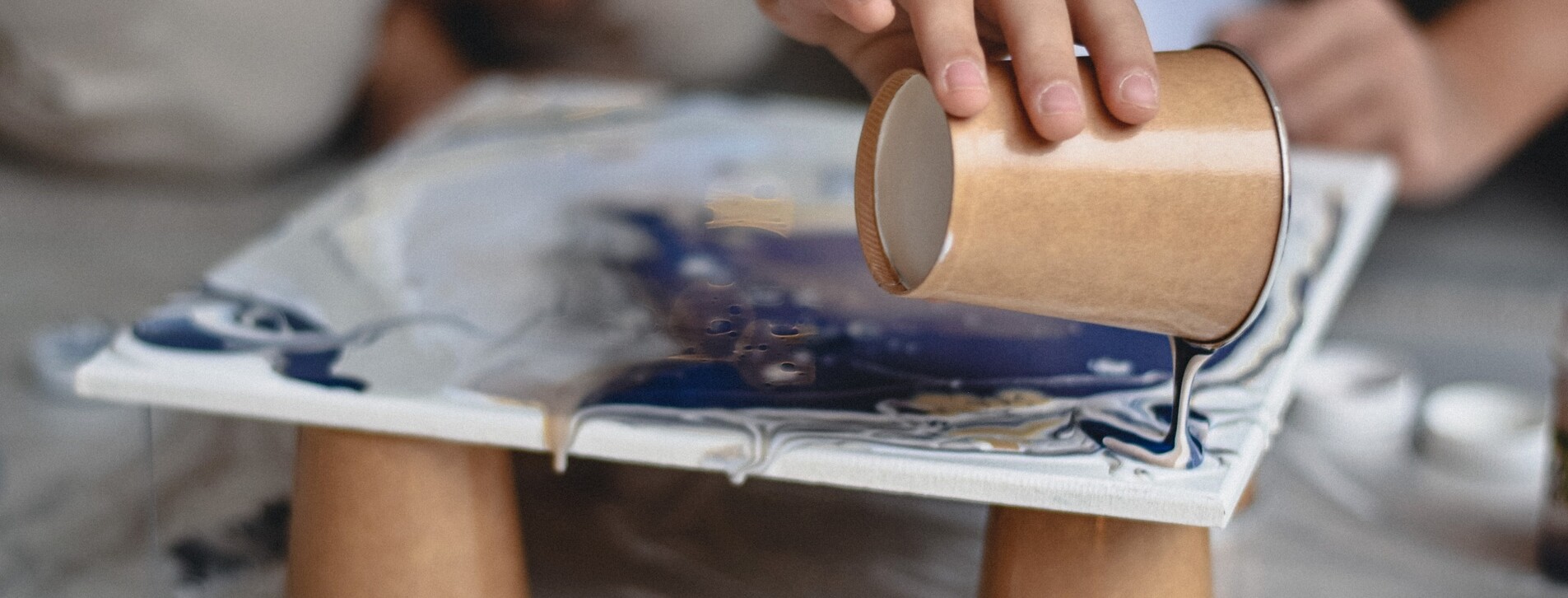 Абстрактная живопись Fluid Art для двоих в Хмельницком - 4 Фото 4 - Абстрактная живопись Fluid Art для двоих