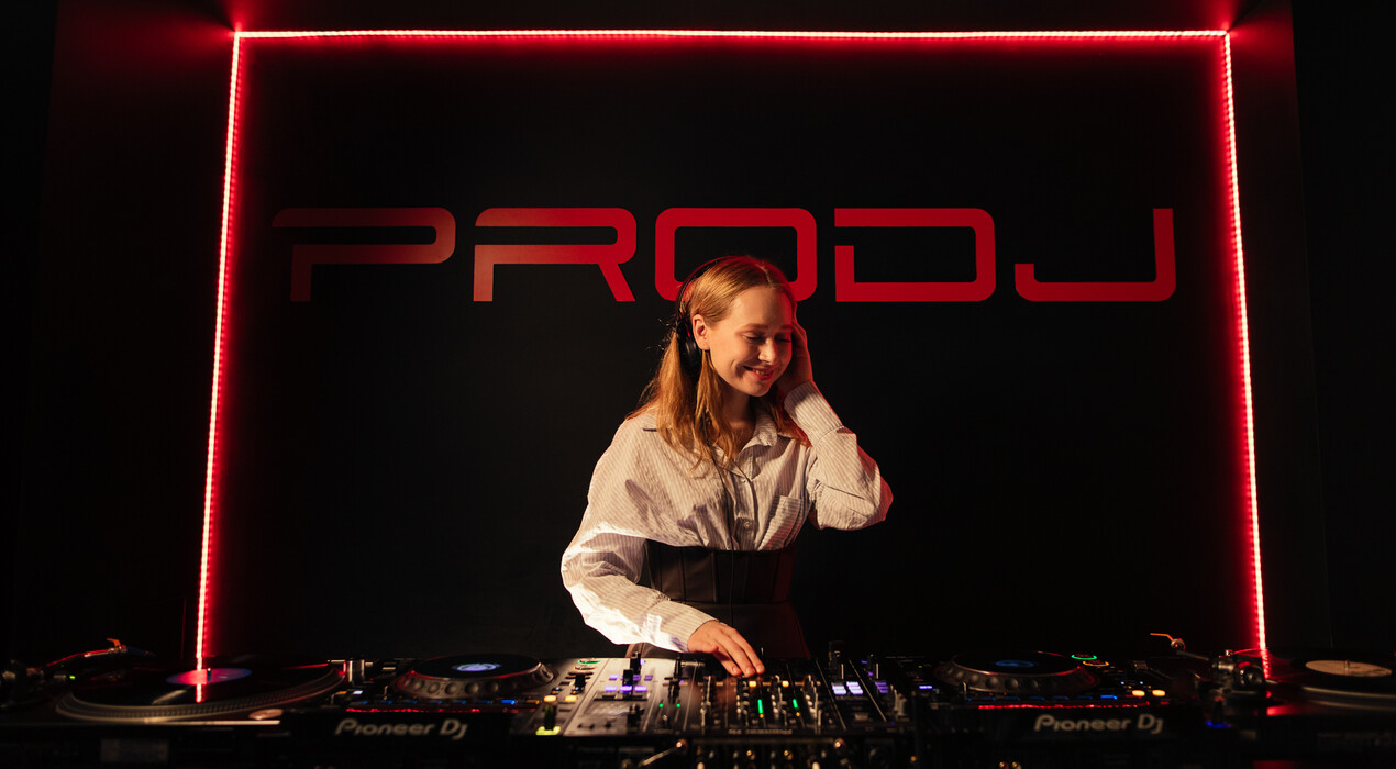 PRODJ - Школа диджеев - 9 Фото 9 - PRODJ - Школа диджеев