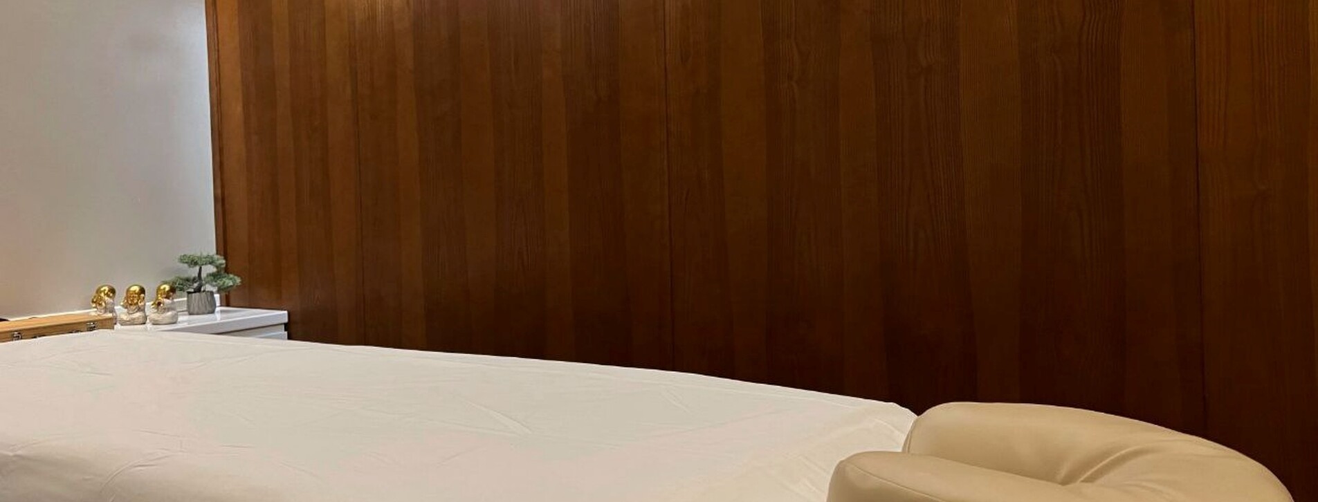 Массаж горячими аромасвечами во Львове - 27 Фото 27 - Массаж горячими аромасвечами