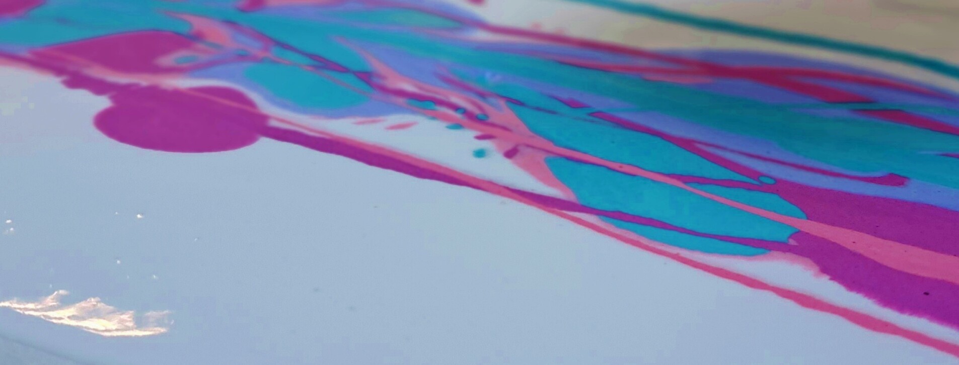 Абстрактная живопись Fluid Art для компании в Киеве - 30 Фото 30 - Абстрактная живопись Fluid Art для компании