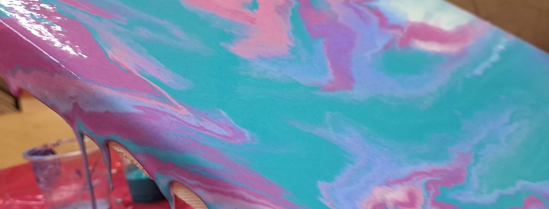 Абстрактная живопись Fluid Art для компании в Киеве - 25 Фото 25 - Абстрактная живопись Fluid Art для компании