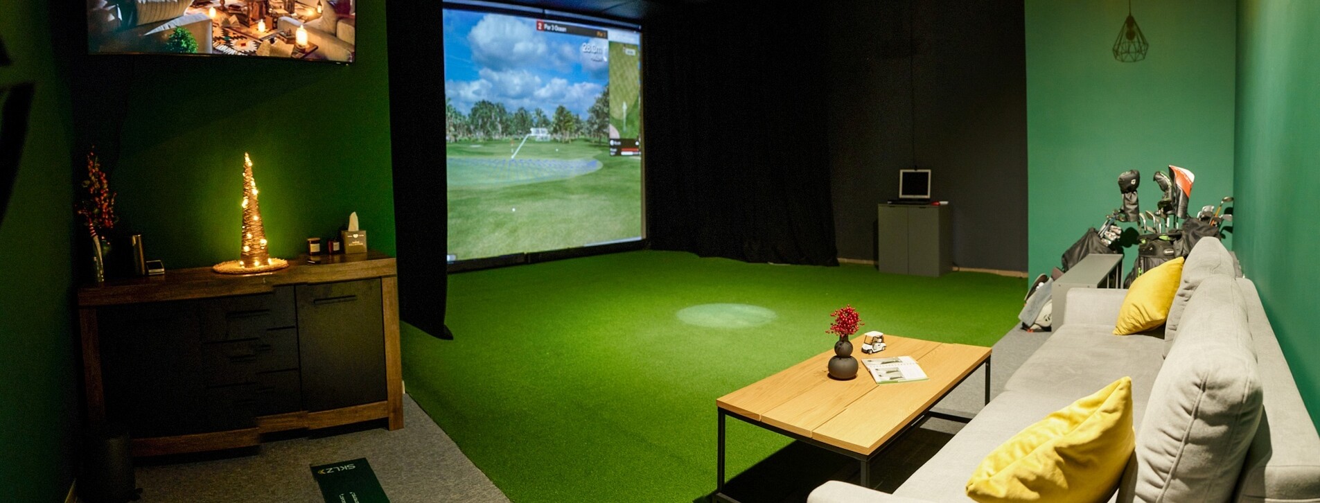 Дитячий майстер-клас гольфу на симуляторі у Львові - 7 Фото 7 - Дитячий майстер-клас гольфу на симуляторі