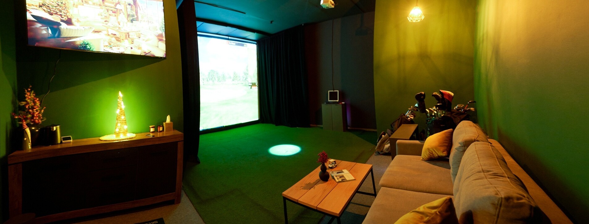 Дитячий майстер-клас гольфу на симуляторі у Львові - 9 Фото 9 - Дитячий майстер-клас гольфу на симуляторі