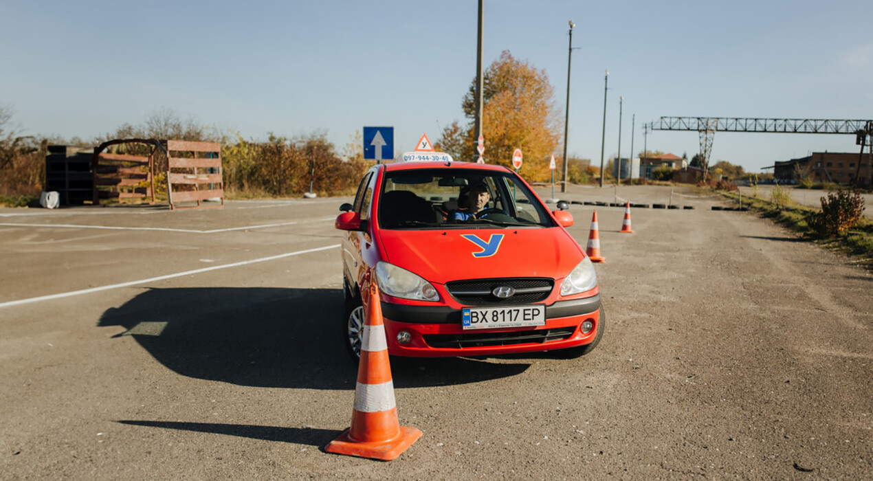 Люкс Авто - Автошкола - 5 Фото 5 - Люкс Авто - Автошкола