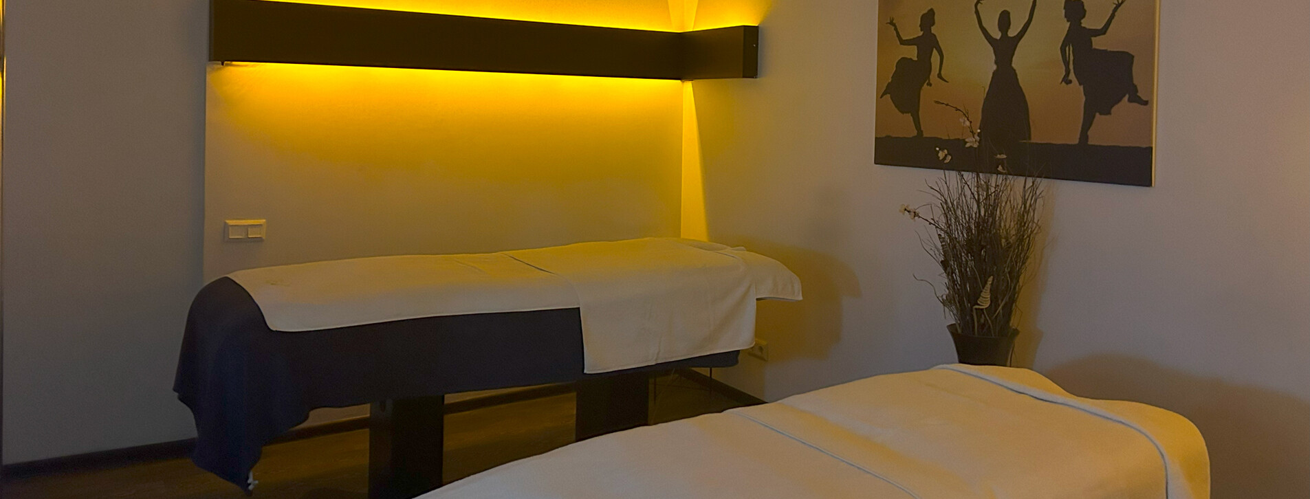 Масаж гарячими аромасвічками для двох у Києві - 4 Фото 4 - Масаж гарячими аромасвічками для двох