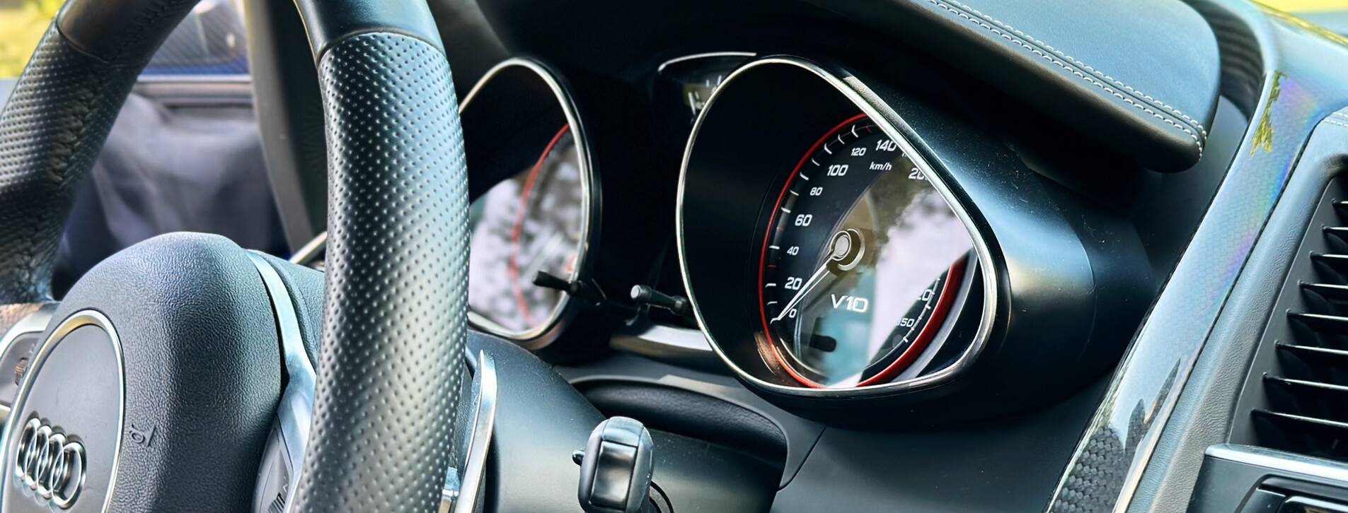 Тест-драйв Audi R8 в Києві - 11 Фото 11 - Тест-драйв Audi R8