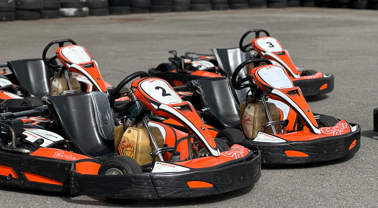 Картинг-центр Black Racing - 1 Фото 1 - Картинг-центр Black Racing