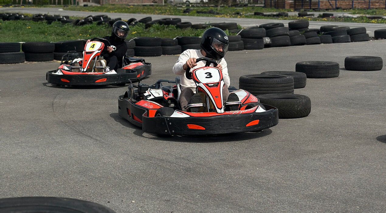 Картинг-центр Black Racing - 8 Фото 8 - Картинг-центр Black Racing