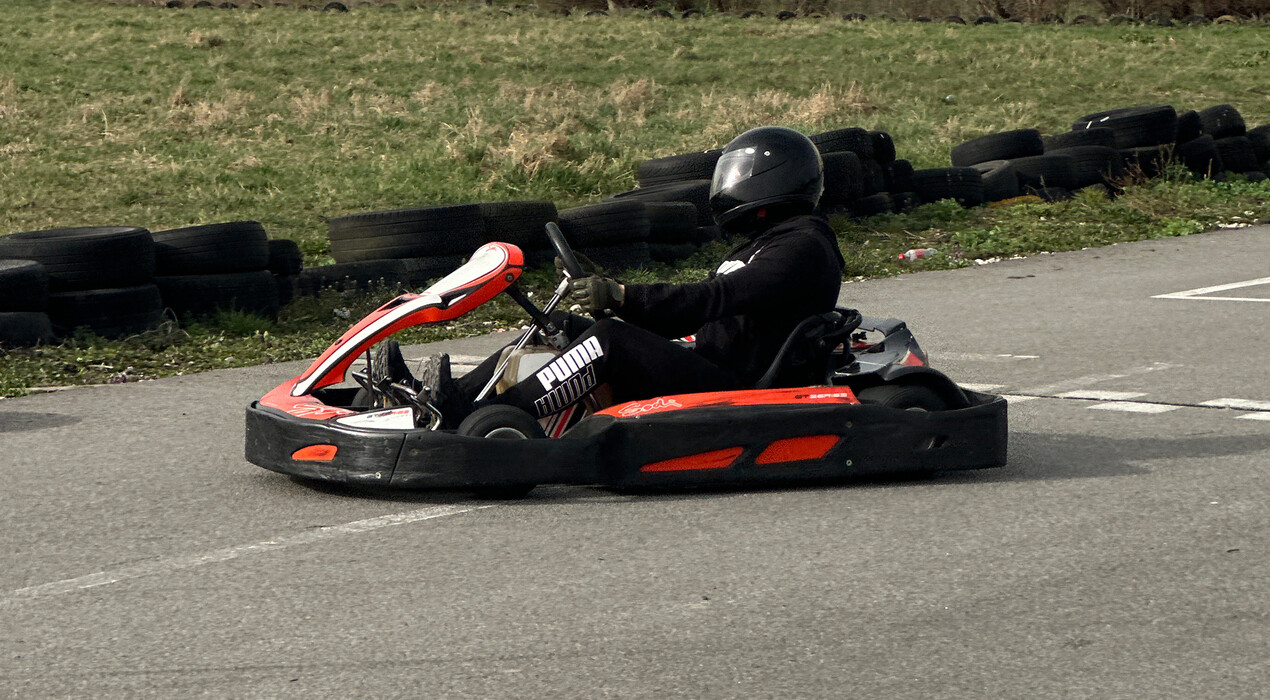 Картинг-центр Black Racing - 10 Фото 10 - Картинг-центр Black Racing