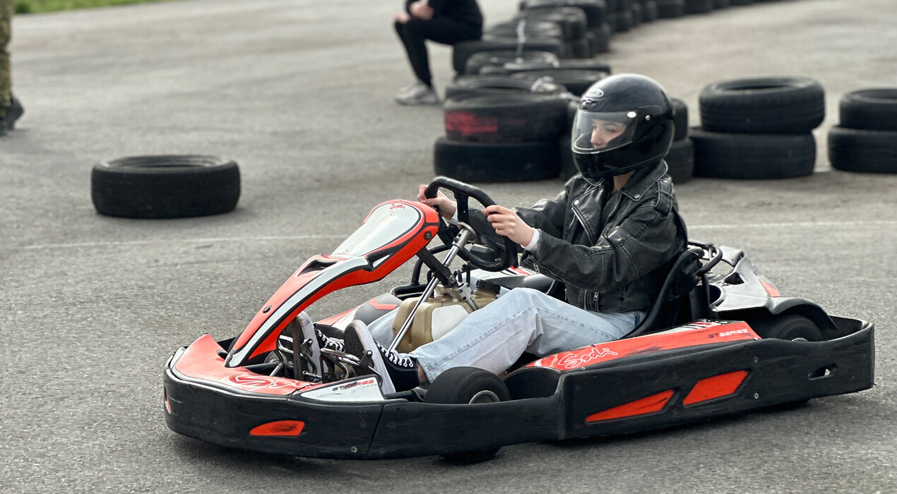 Картинг-центр Black Racing - 9 Фото 9 - Картинг-центр Black Racing