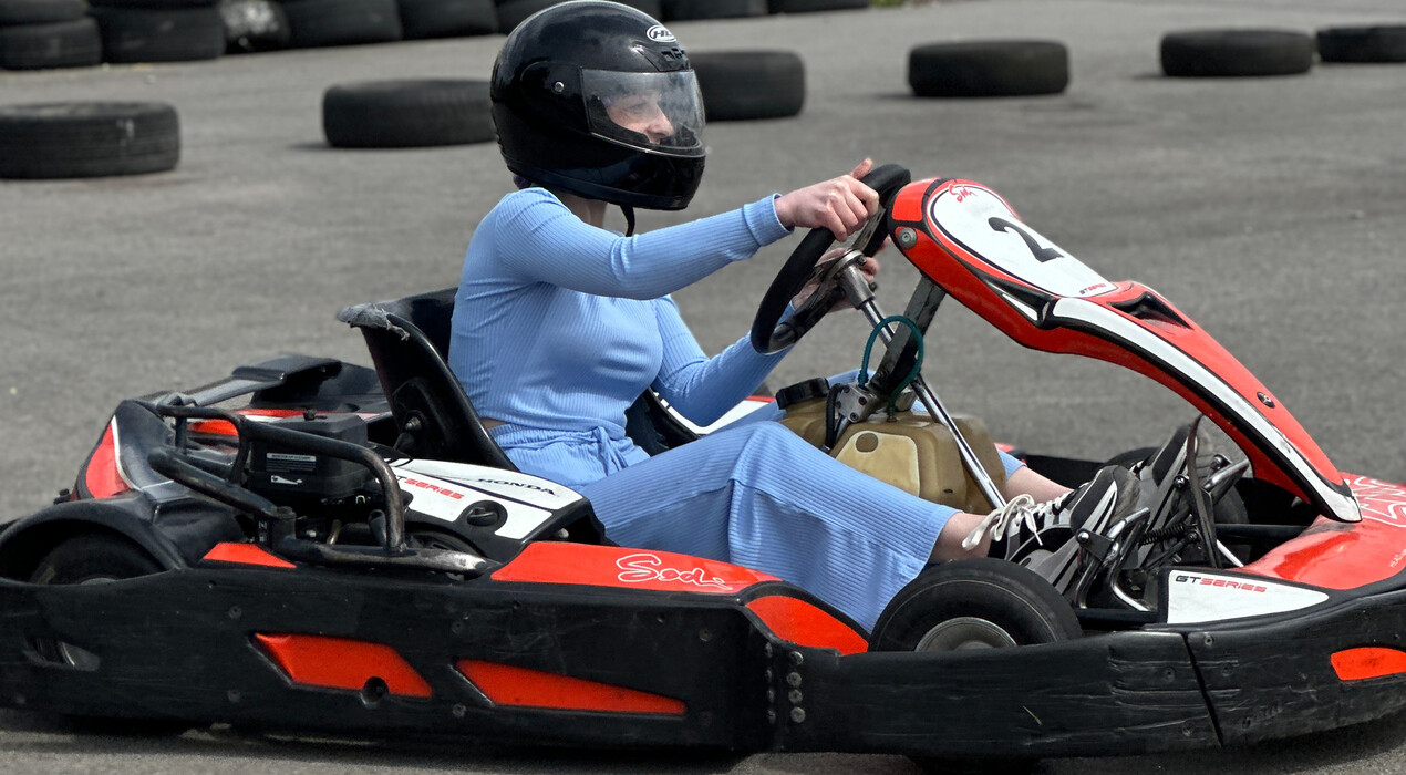 Картинг-центр Black Racing - 8 Фото 8 - Картинг-центр Black Racing