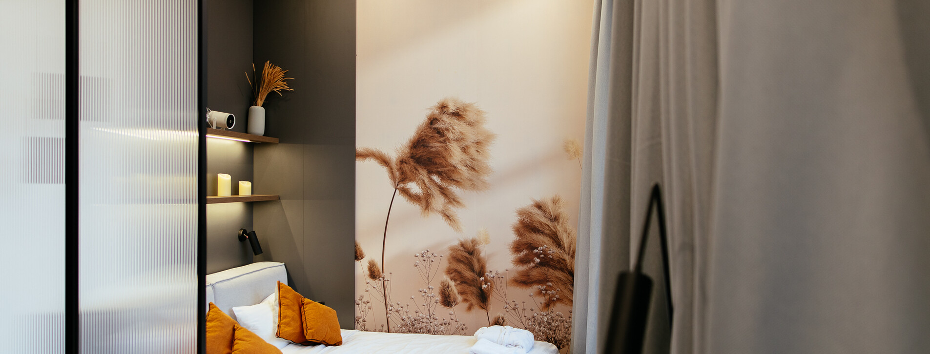 Вікенд у пентхаусі з джакузі для двох у Києві - 3 Фото 3 - Вікенд у пентхаусі з джакузі для двох