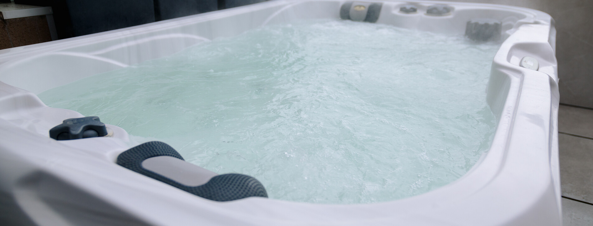 Вікенд у пентхаусі з джакузі для двох у Києві - 11 Фото 11 - Вікенд у пентхаусі з джакузі для двох