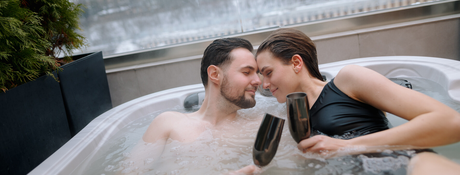 Вікенд у пентхаусі з джакузі для двох у Києві - 12 Фото 12 - Вікенд у пентхаусі з джакузі для двох